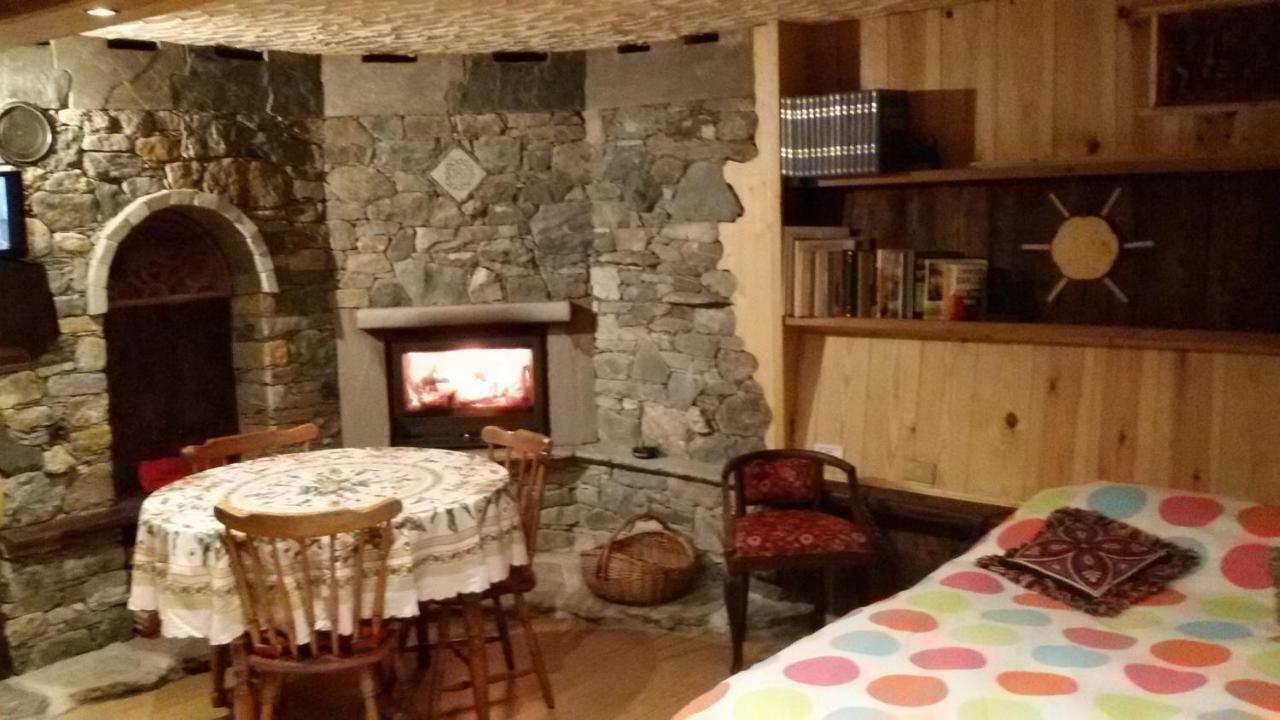 Taverna Semon Verrayes Luaran gambar
